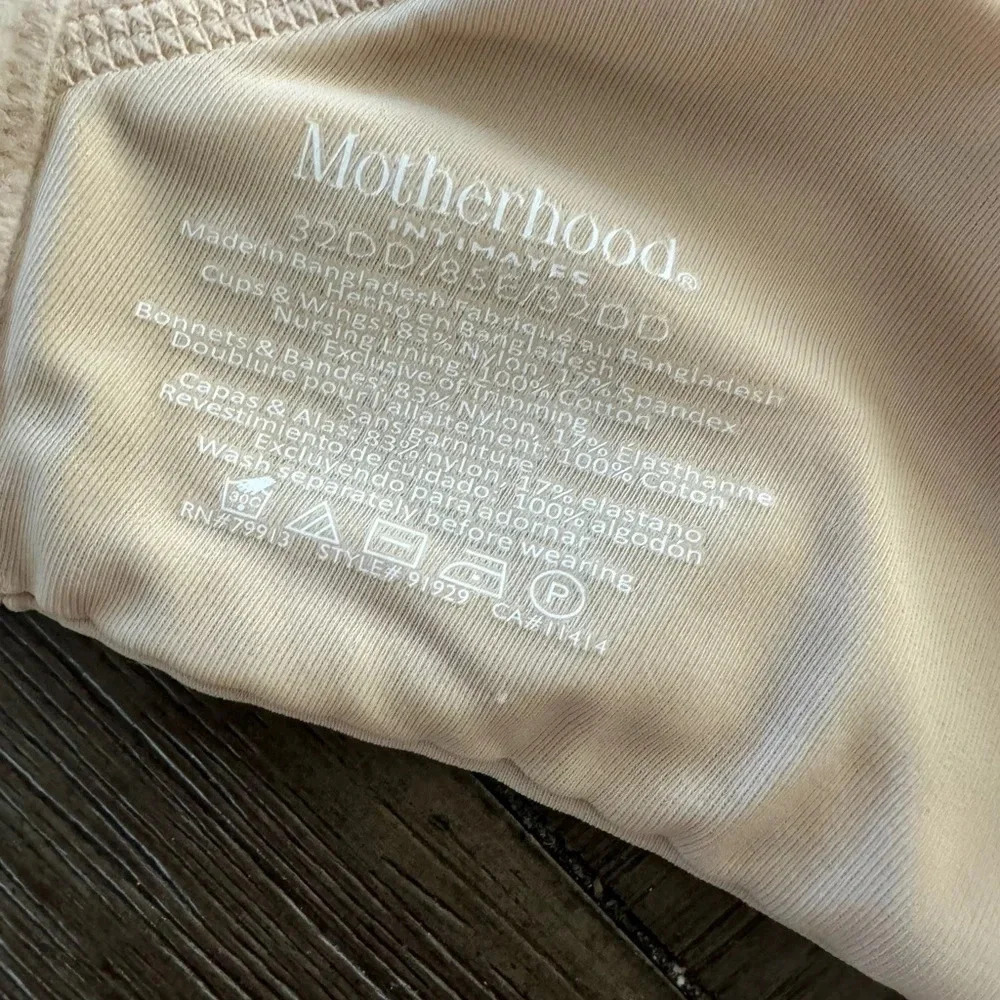 Motherhood 32DD Nude Nursing bra - Picture 3 of 3